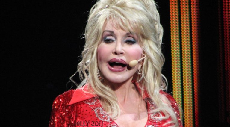 Dolly Parton Breast Implants Before And After Pictures Plastic dolly-parton-breast-implants-before-and-after-pictures-plastic
